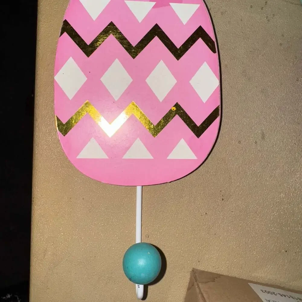 Pineapple Decorative Wall Hook with Gold Geometric Design